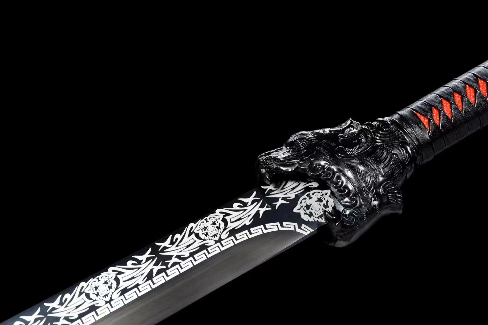 MOE03 - Demon Tiger - Oxtail sword