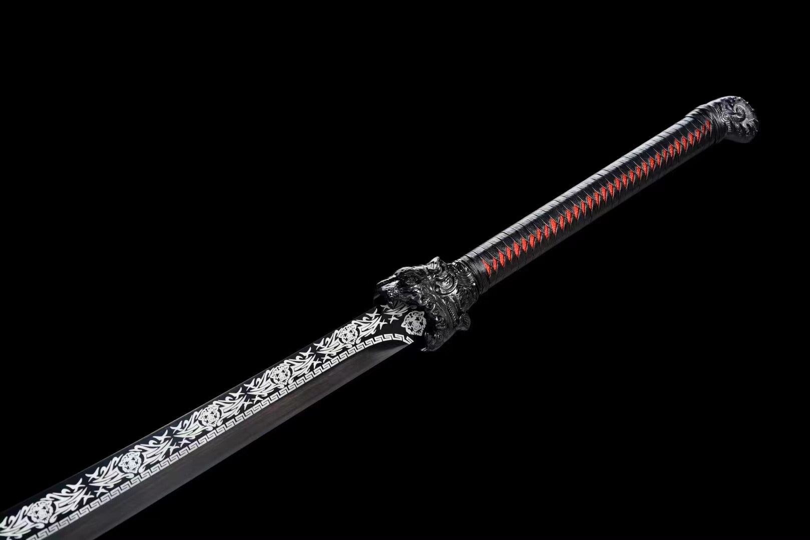 MOE03 - Demon Tiger - Oxtail sword